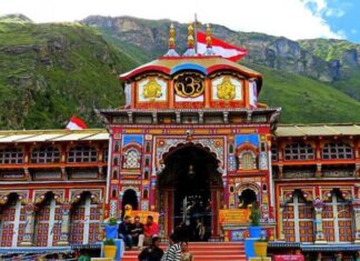 बद्रीनाथ चढ़ावा चोरी मामलाः खजांची हटाया, कई और कर्मचारी भी रडार पर