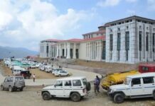 41 घंटे 10 मिनट चला सदन