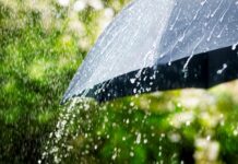 जब बच्चे स्कूल पहुंचे तब जागा प्रशासन