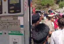 चारधाम यात्रा के बीच हुए पेट्रोल पंप खाली, लंबी कतारों में परेशान यात्री