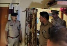 नाबालिग ने की बड़े भाई, भाभी व भतीजे की हत्या !