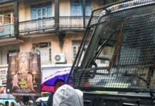 युवाओं के गुस्से से हिला ‘सिस्टम‘
