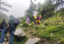 यमुनोत्री मार्ग पर आया मलबा!