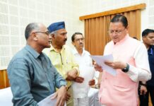 जन समस्याओं का त्वरित एवं समयबद्ध समाधान करेंःधामी