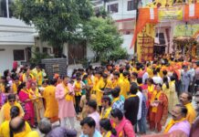 धूमधाम से निकली भगवान जगन्नाथ रथ यात्रा