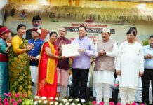 सरकार महिला, युवा और ग्रामीण उद्यमियों को आत्मनिर्भर बनाने के लिए समर्पित : धामी