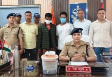भारी मात्रा में चरस सहित दो गिरफ्तार