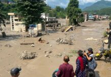 नेपाल जलप्रलय: 175 शव बरामद, 750 लोग लापता!