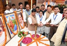 युवा शक्ति के सामर्थ्य से बनेगा विकसित उत्तराखंड : धामी