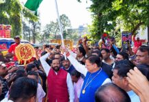 मुख्यमंत्री ने देहरादून में महर्षि बाल्मिकी प्रकटोत्सव के अवसर पर आयोजित शोभा यात्रा में किया प्रतिभाग