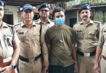 नौकर ने की चोरी, साथी गिरफ्तार