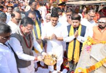 मुख्यमंत्री धामी ने मंत्रिमंडल के सहयोगियों के साथ हरकी पैड़ी पर किया गंगा पूजन एवं आरती