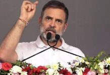 निवेश पर राहुल के सवाल, सरकार का पलटवार